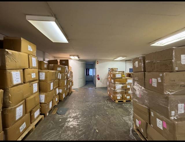 1,350M² WAREHOUSE FOR SALE IN EASTGATE